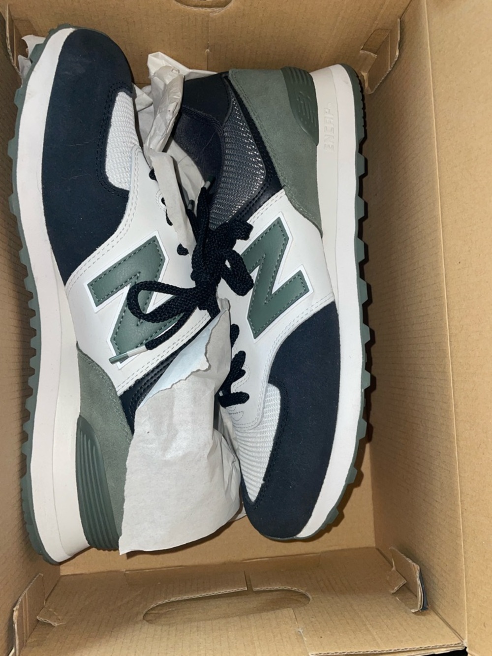 New Balance Men's Athletic Shoes in Navy, White & Olive Green
